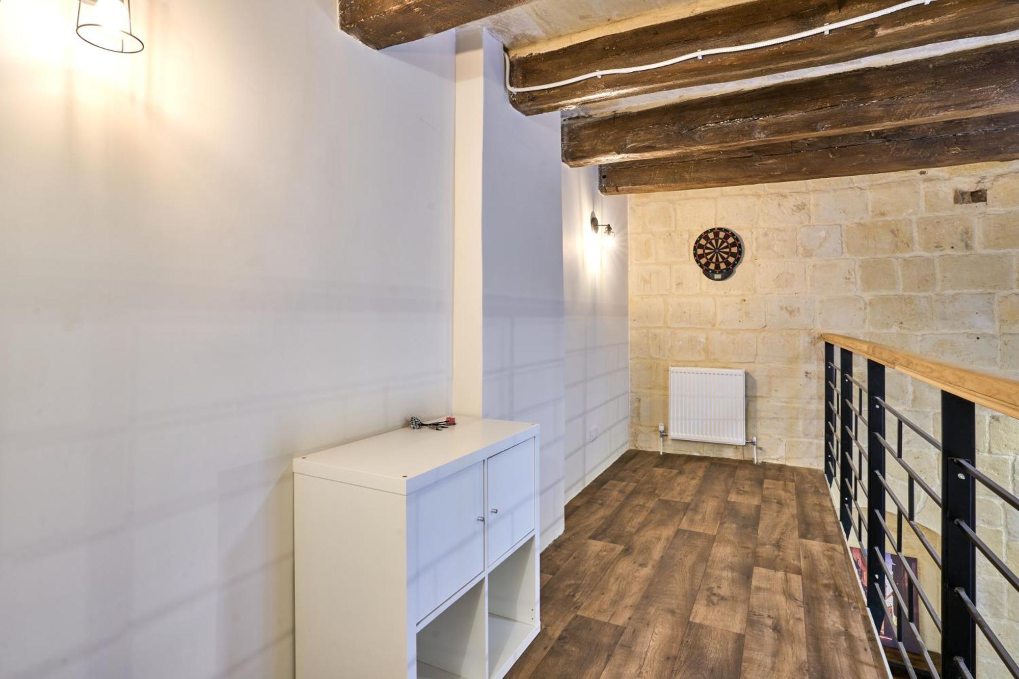 12 -16 , Pacifiku Scicluna Birgu Exterior photo